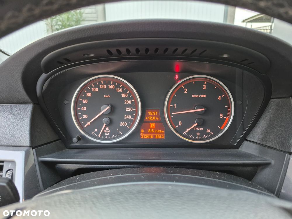 BMW Seria 5 530d Edition Exclusive - 14