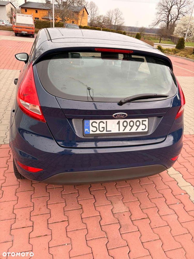 Ford Fiesta 1.25 Ambiente EU5 - 4