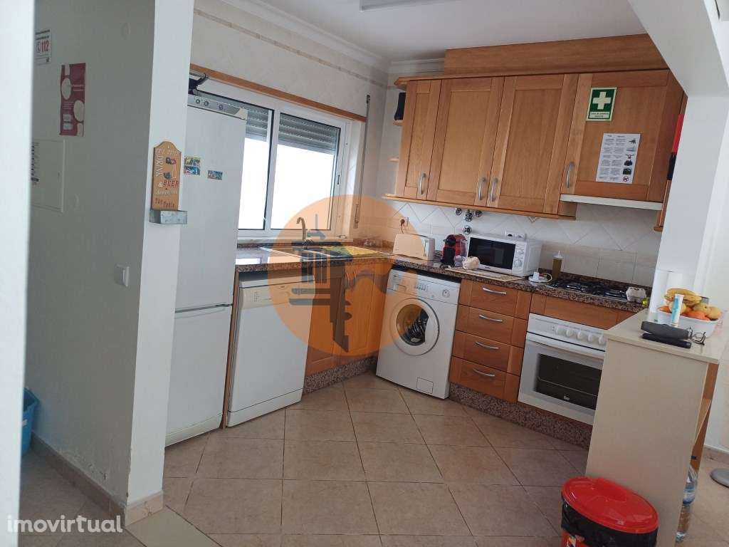 Moradia T2 Arrendamento de Outubro a Maio. Espaço exterior muito ag... - Grande imagem: 5/24