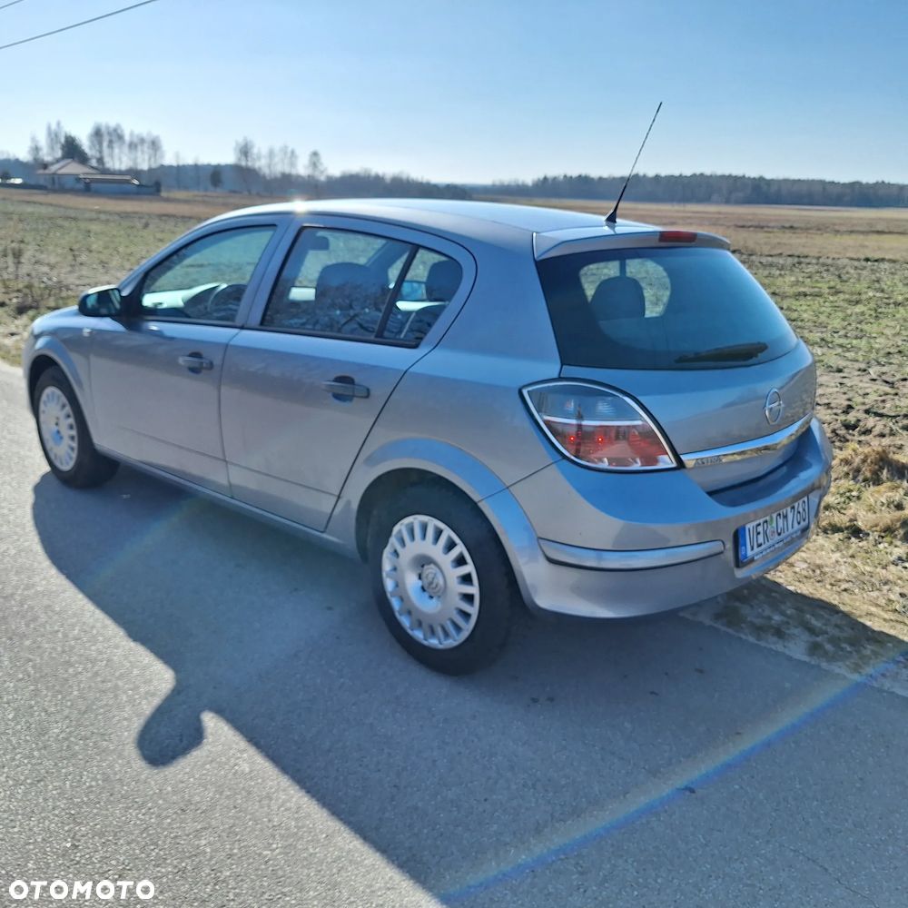 Opel Astra - 9