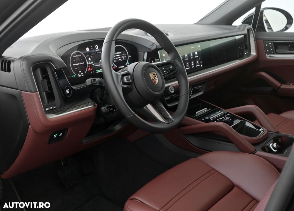 Porsche Cayenne Coupe E-Hybrid - 7