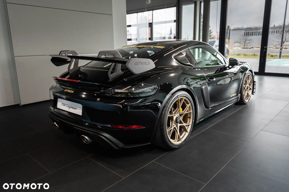 Porsche 718 Cayman GPF GT4 RS PDK - 4