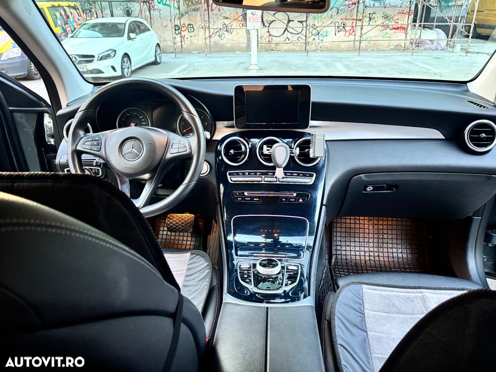 Mercedes-Benz GLC 220 d 4MATIC 9G-TRONIC - 11