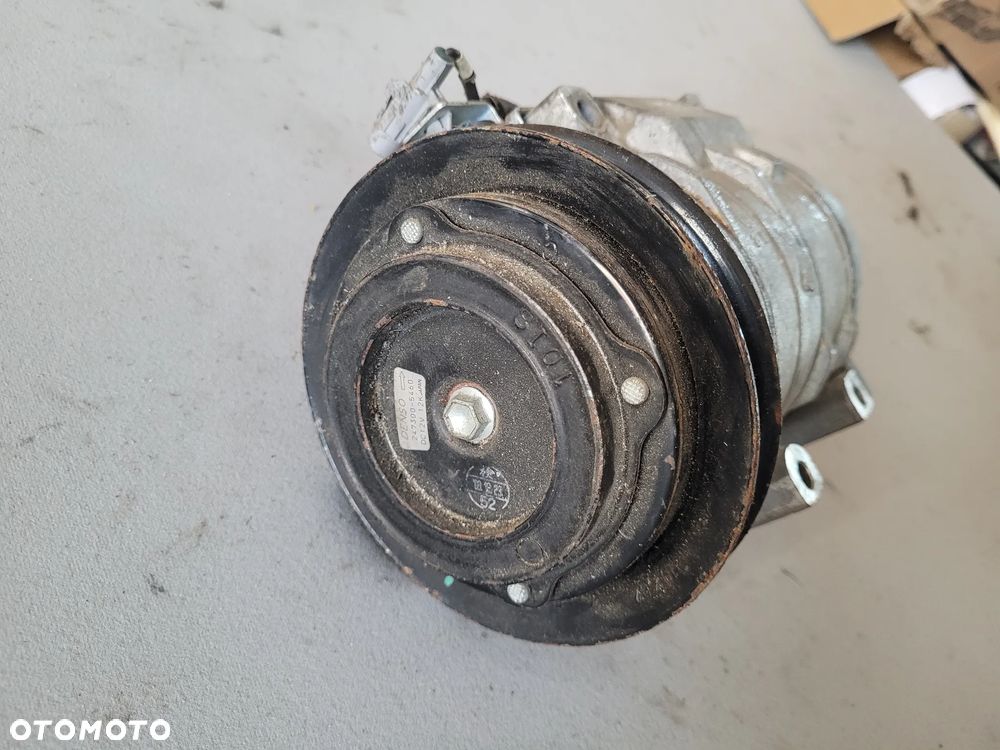 Sprężarka pompa kompresor klimatyzacji Toyota LAND CRUISER 4,2 TD 447260-6871 - 2