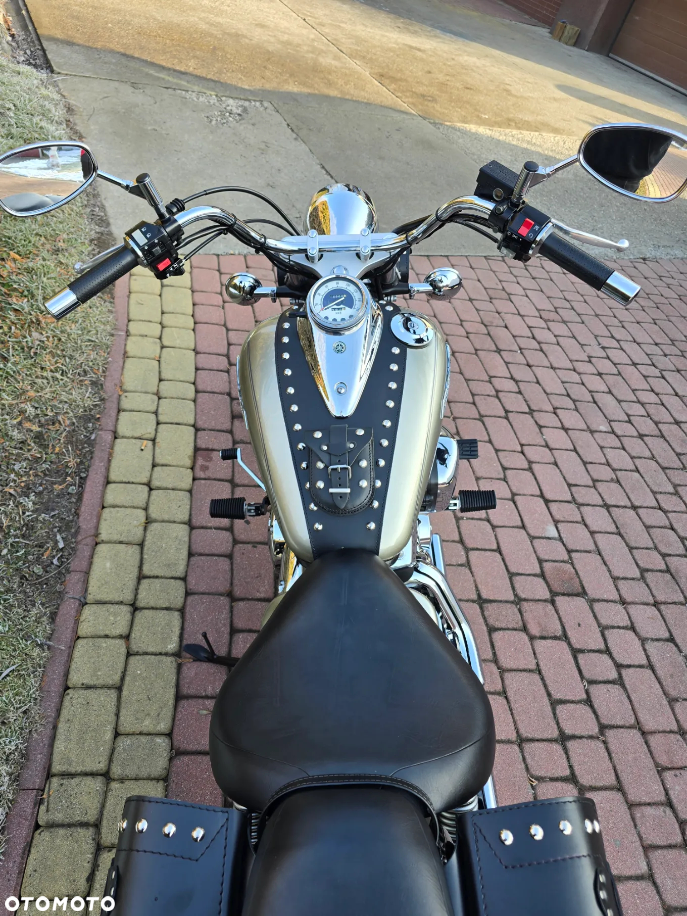 Yamaha XVS - 18
