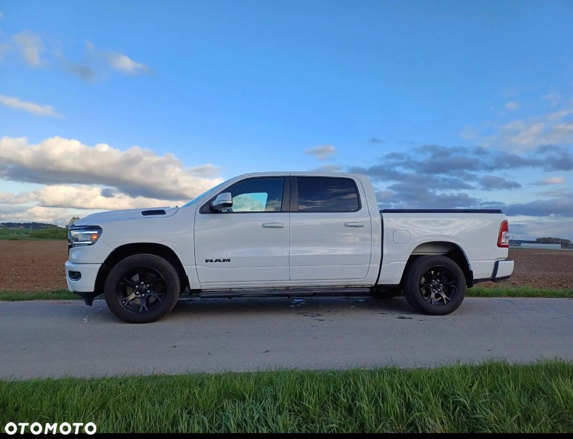 Dodge RAM 1500 5.7 4x4 - 7