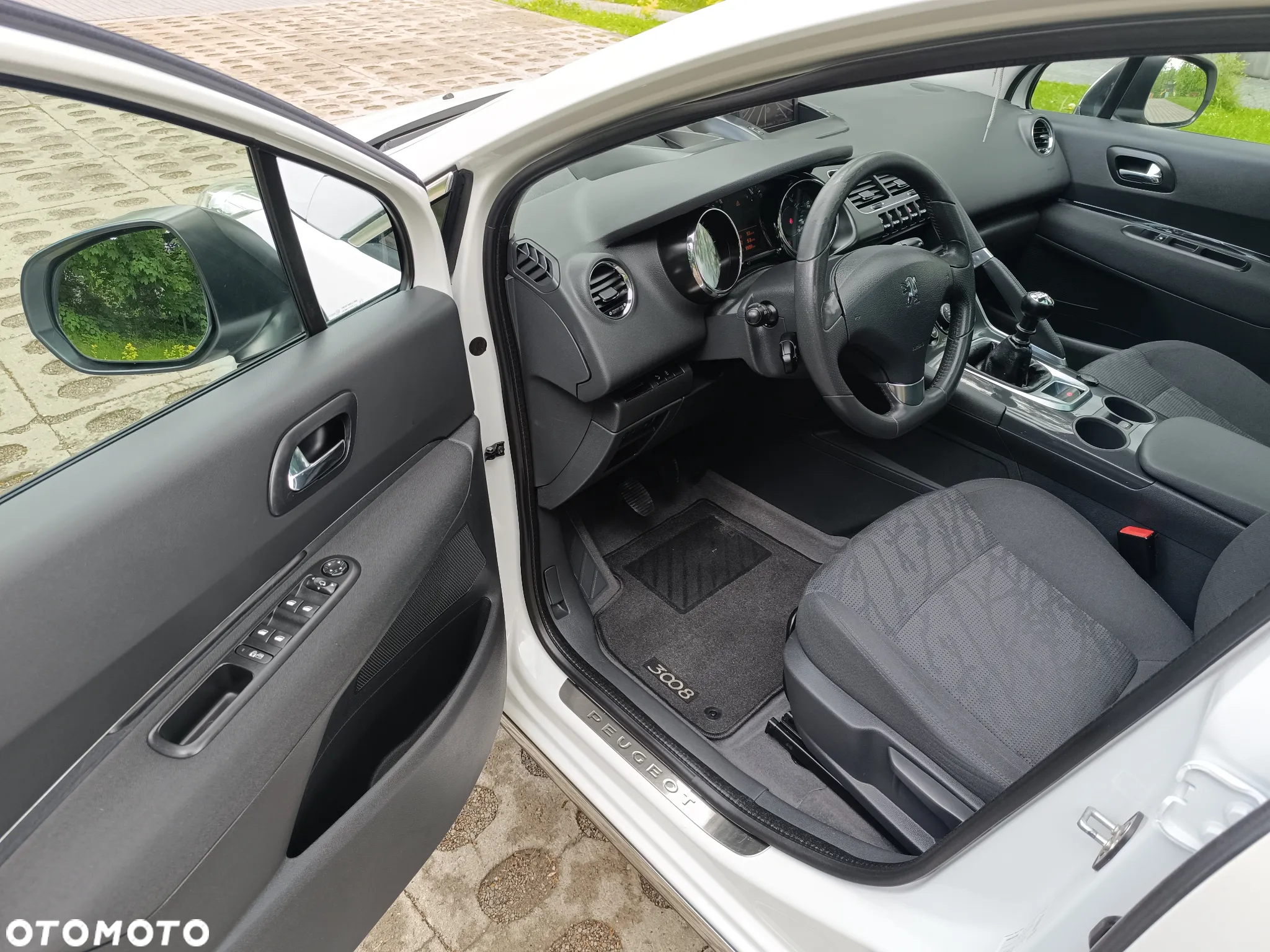 Peugeot 3008 1.6 HDi Active - 21