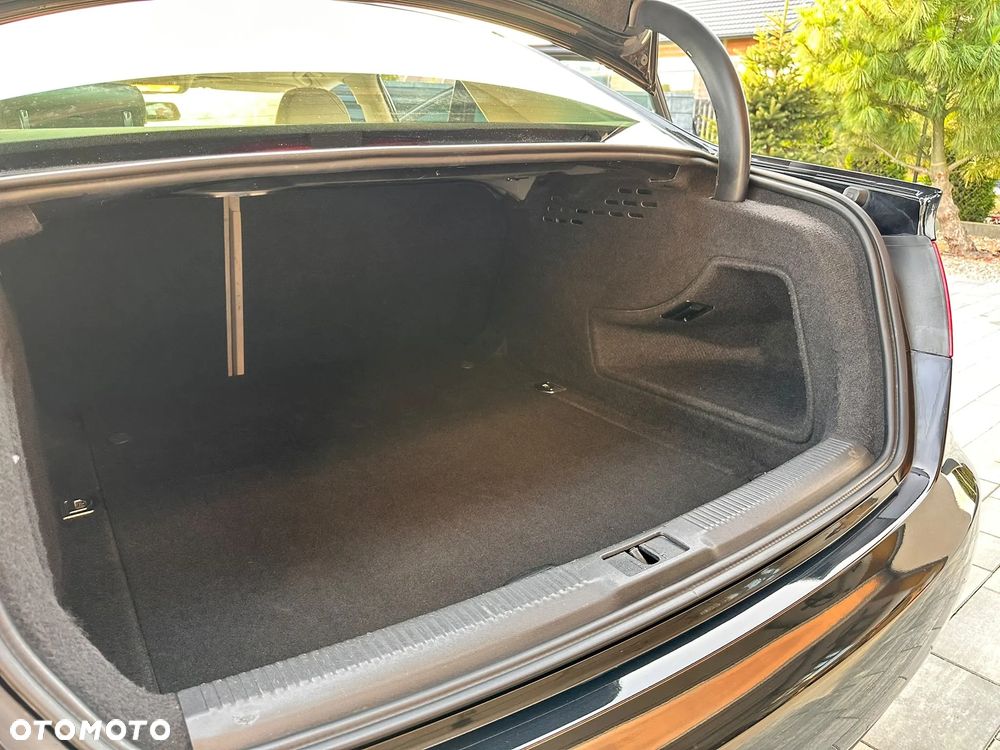 Audi A4 Limousine - 16