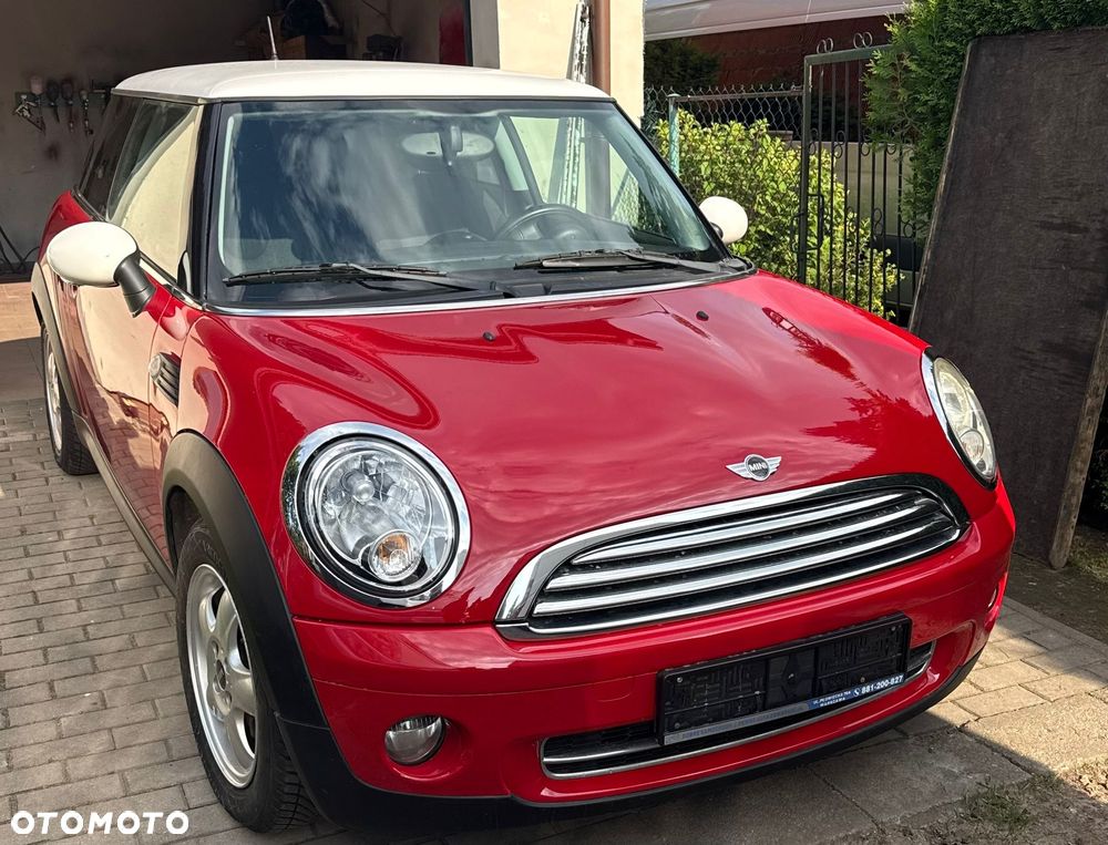 MINI Cooper Standard - 4