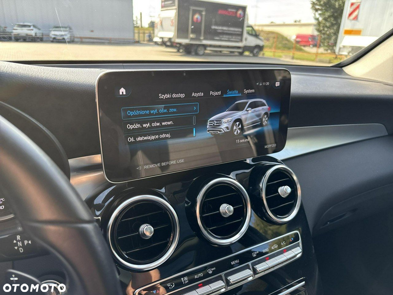 Mercedes-Benz GLC - 27