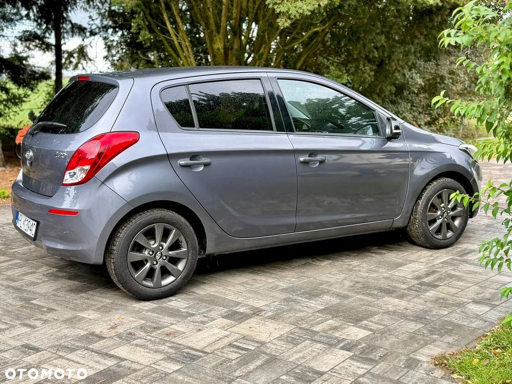Hyundai i20 - 13