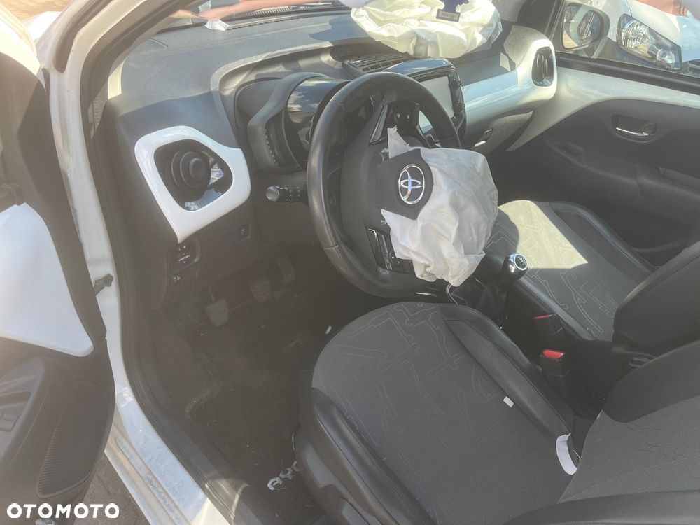 Toyota Aygo 1.0 VVT-i Sprint EU6 - 19
