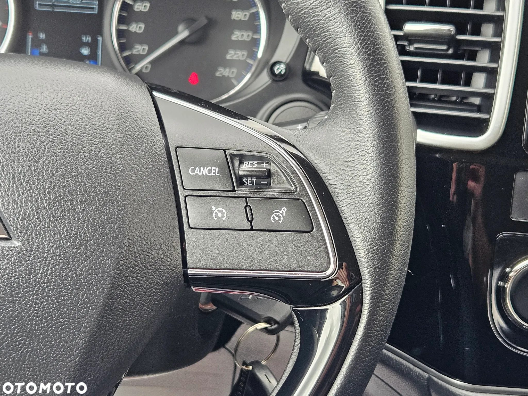 Mitsubishi Outlander 2.0 City Style 2WD - 27