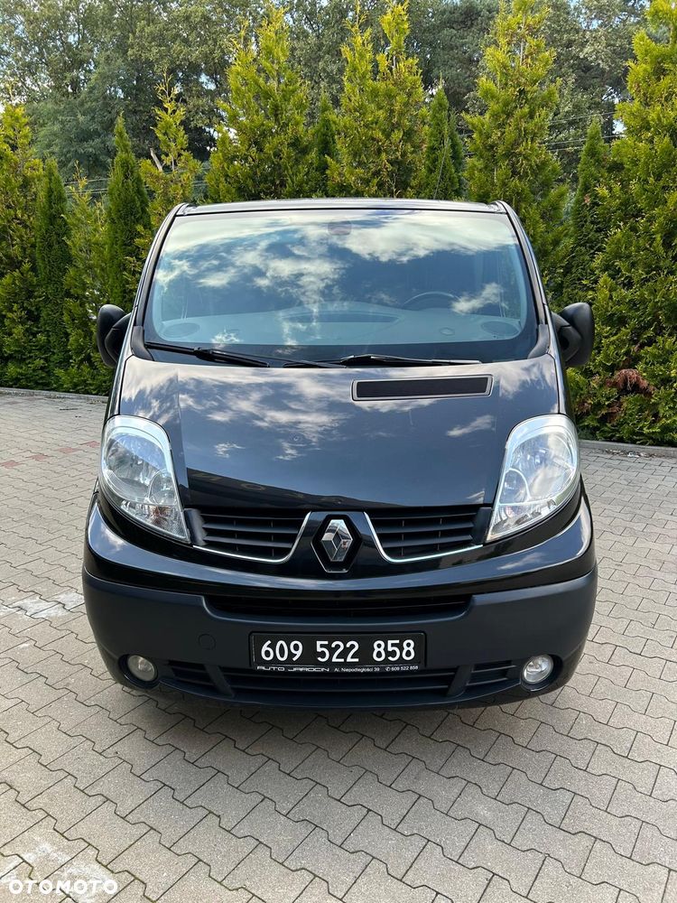 Renault Trafic - 25