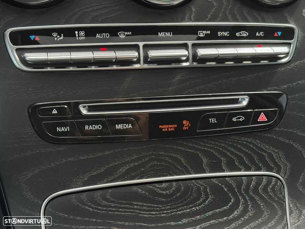Mercedes-Benz GLC 250 d Coupé AMG Line 4-Matic - 57