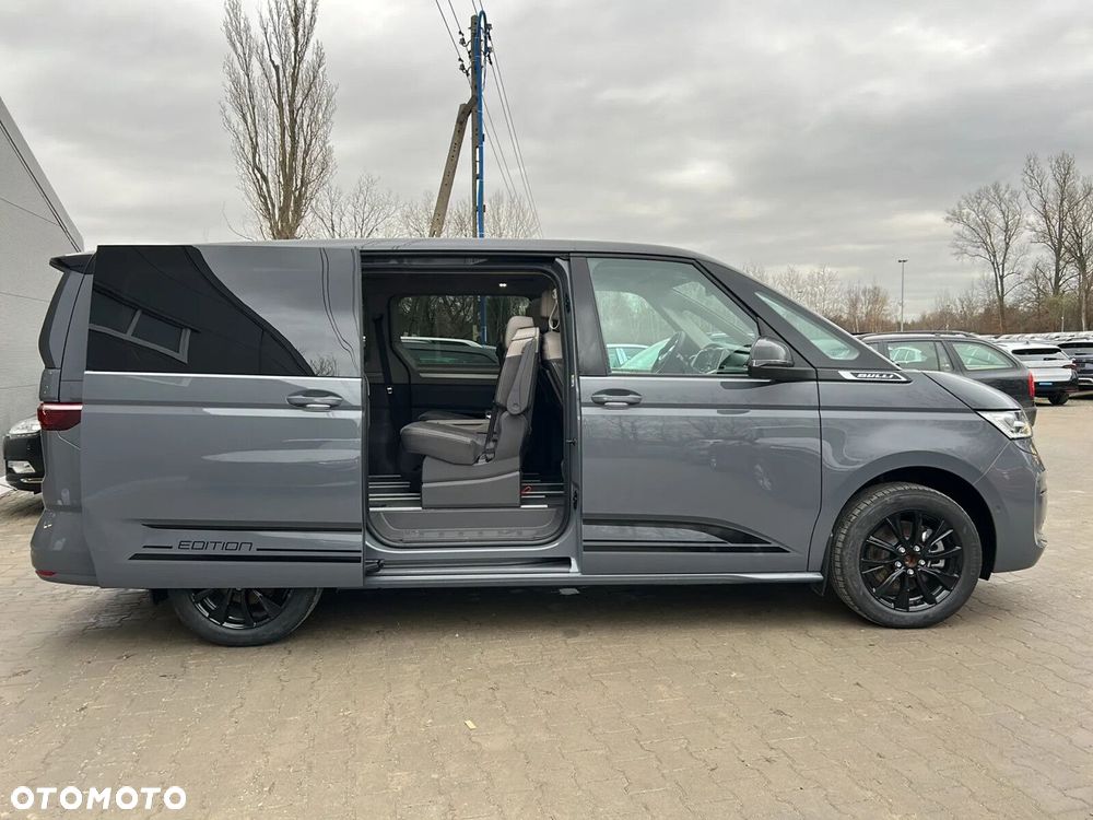 Volkswagen Multivan - 12