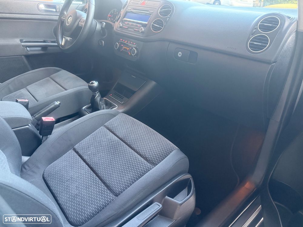 VW Golf Plus 1.6 TDi Highline - 42