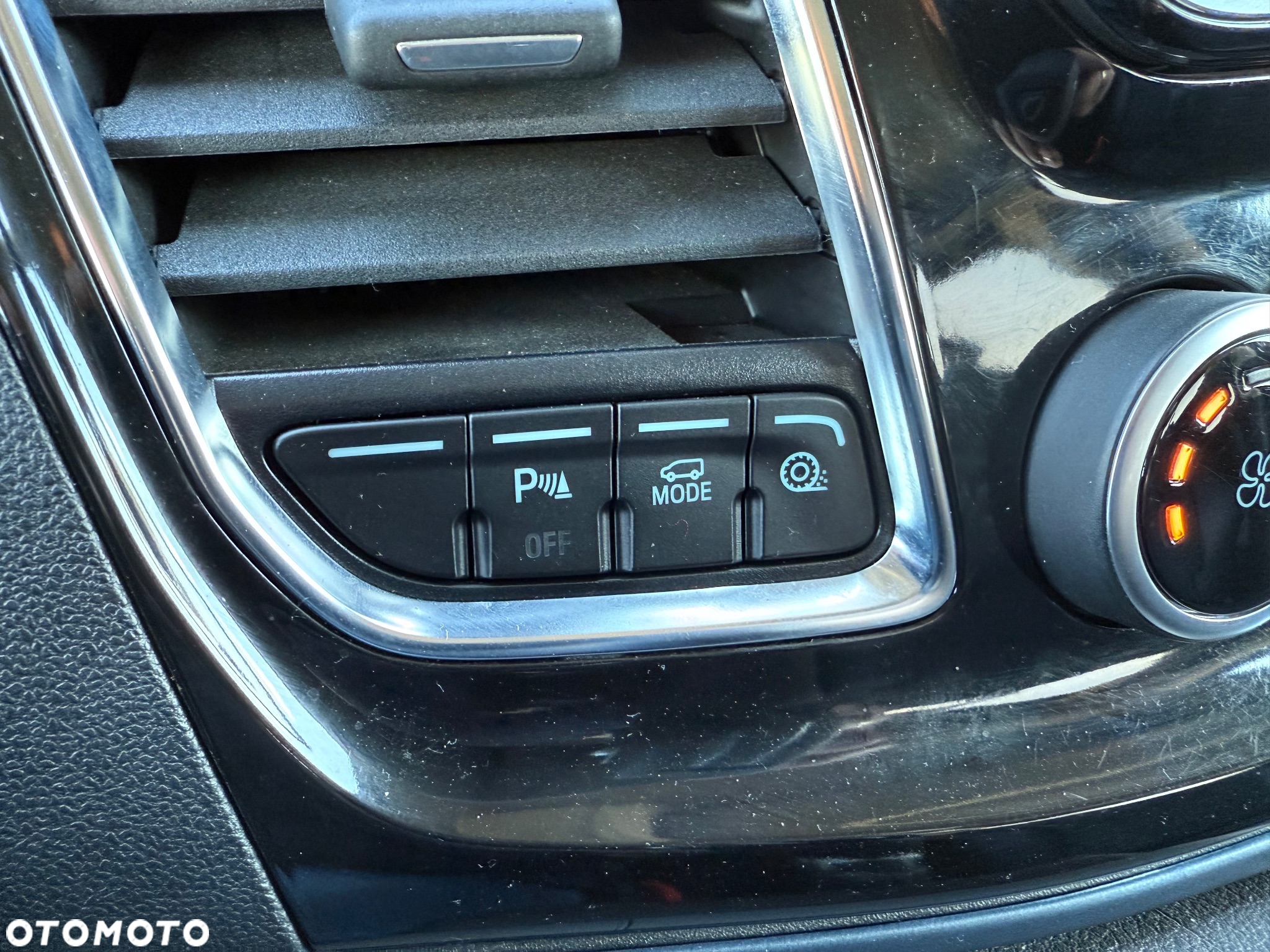 Ford Tourneo Custom 320 L1H1 VA Autm Active - 26