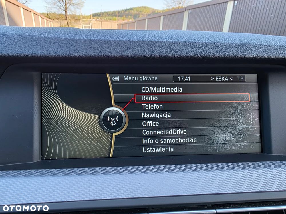 BMW Seria 5 523i Sport-Aut - 13