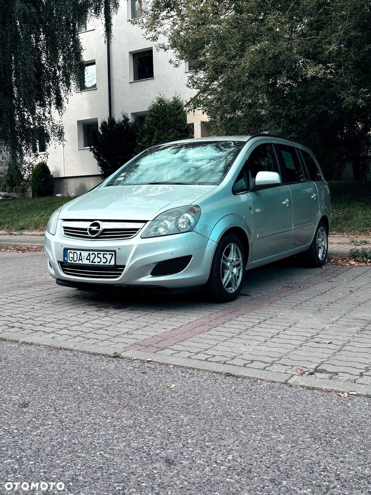 Opel Zafira 1.7 CDTI ecoFLEX Edition - 4