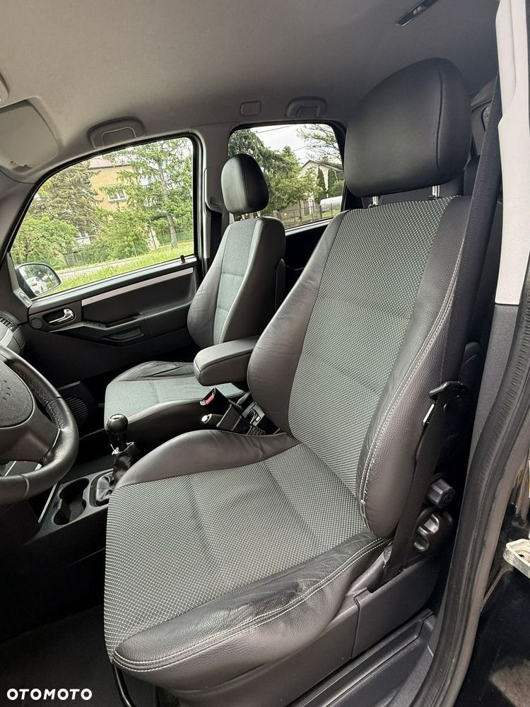 Opel Meriva - 14