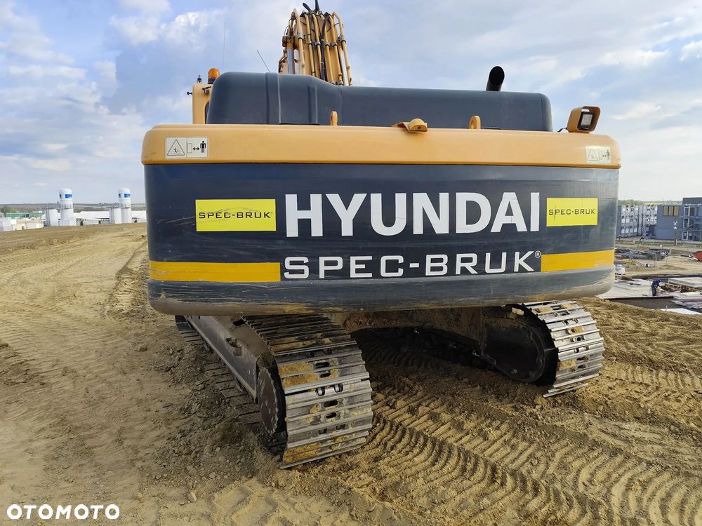 Hyundai HLC300-9A - 5