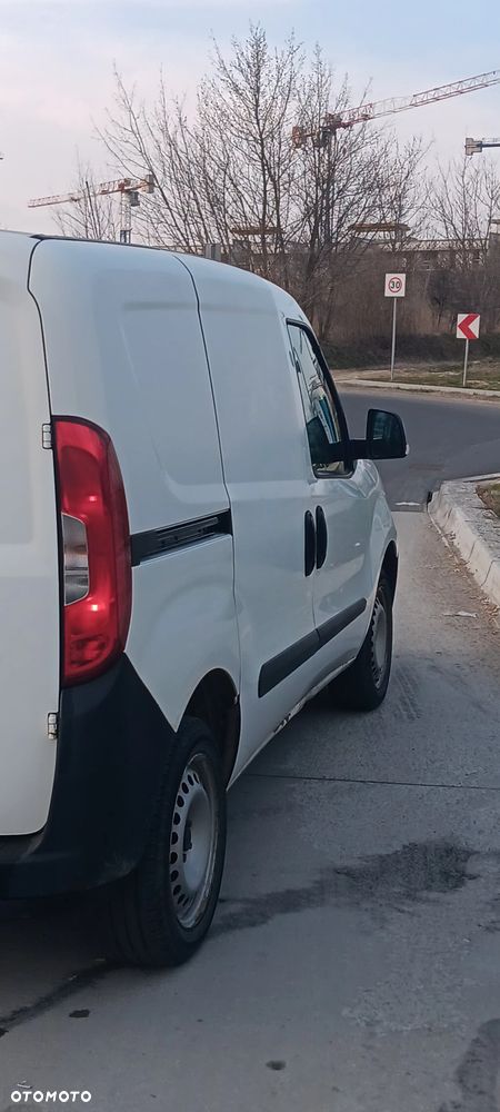 Fiat Doblo - 11