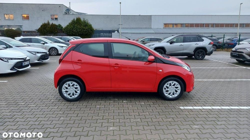 Toyota Aygo x.shift x-play connect - 6