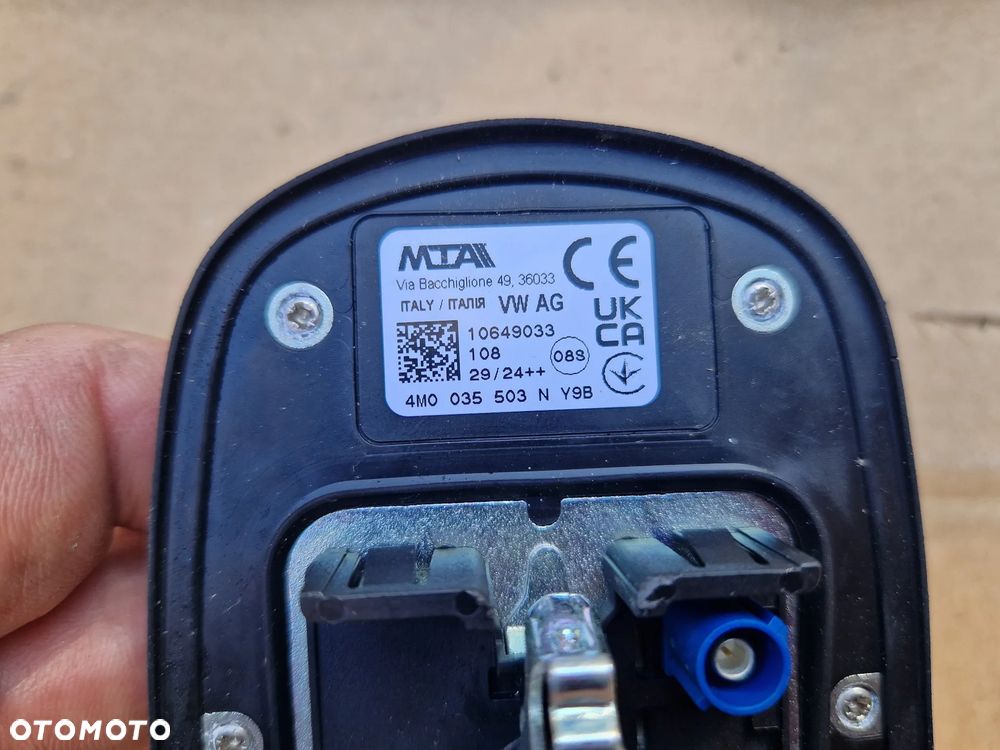 Audi Q7 antena GPS 4M0035503N - 6