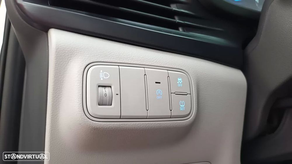 Hyundai Bayon 1.0 T-GDI Premium - 24