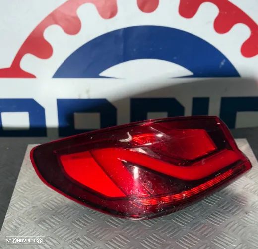 Farolim Trás Esquerdo BMW Série 1 PacK M F40 116D 2019 - 1