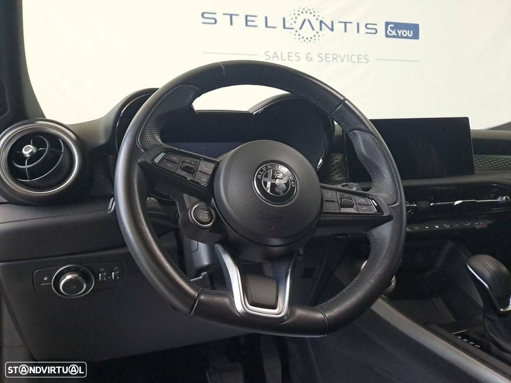 Alfa Romeo Tonale 1.5 Hybrid Sprint - 12
