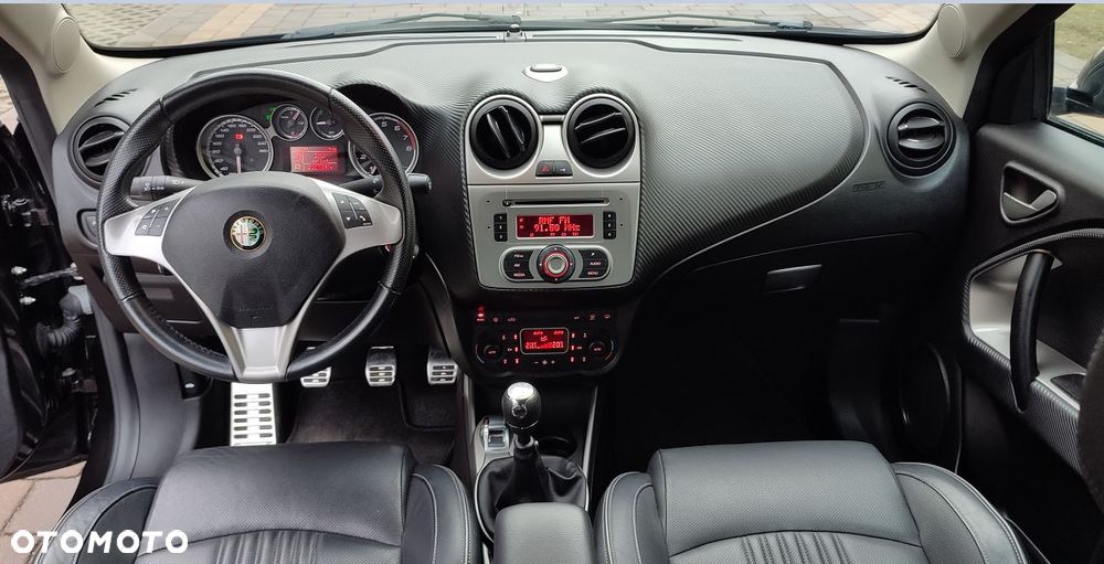 Alfa Romeo Mito - 25