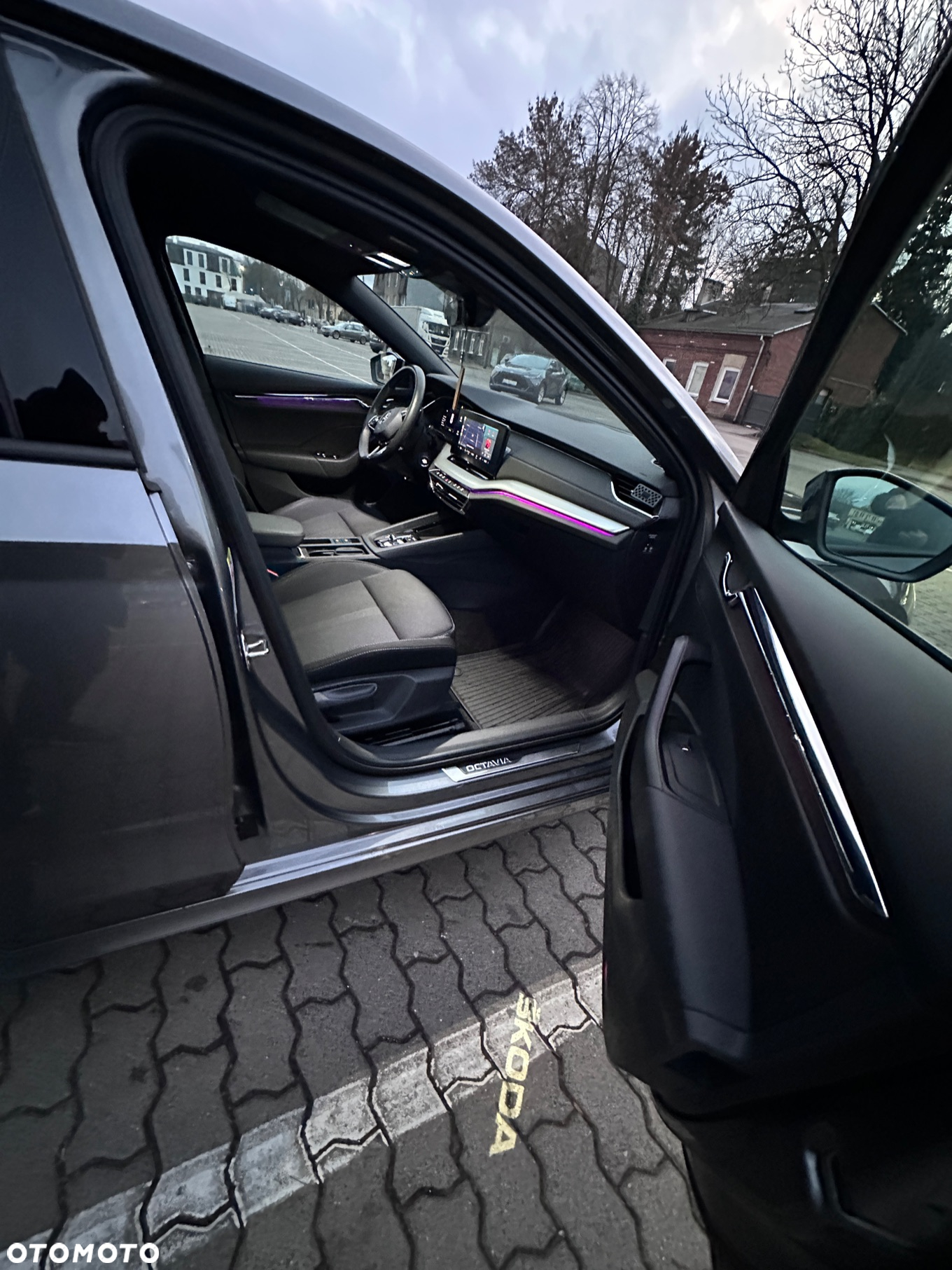 Skoda Octavia 2.0 TSI 4x4 Style DSG - 23