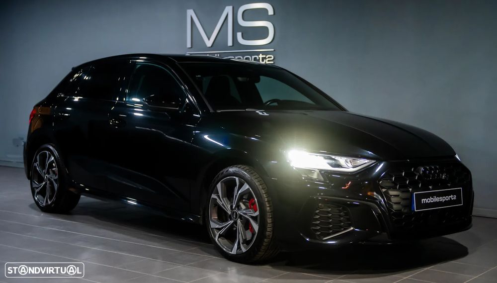 Audi A3 Sportback 45 TFSIe S tronic S line — fotografia 4