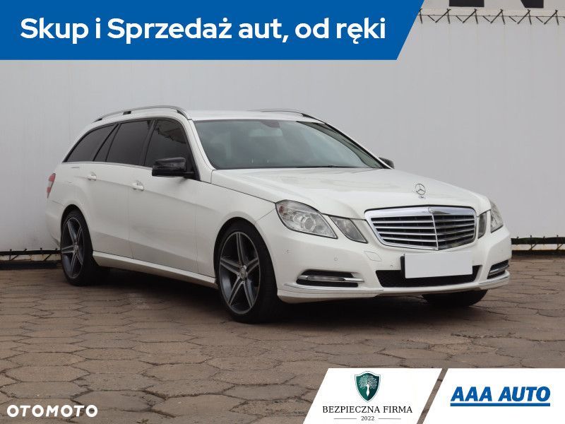 Mercedes-Benz Klasa E - 3