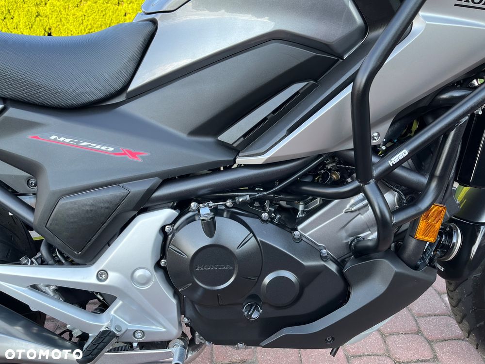 Honda NC - 18