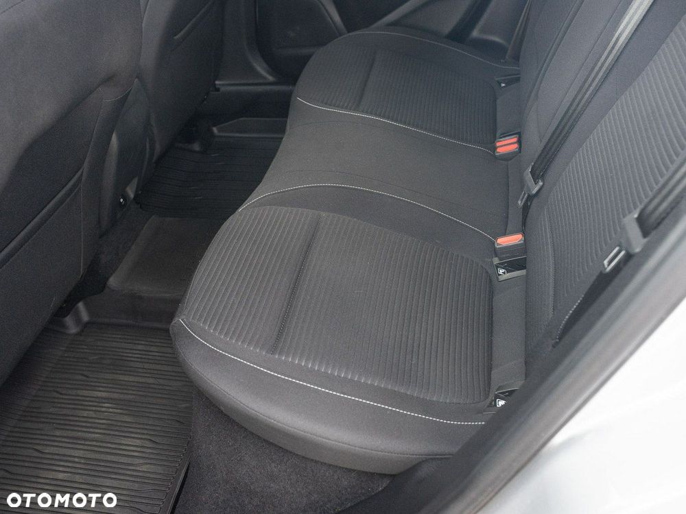 Ford Focus - 25