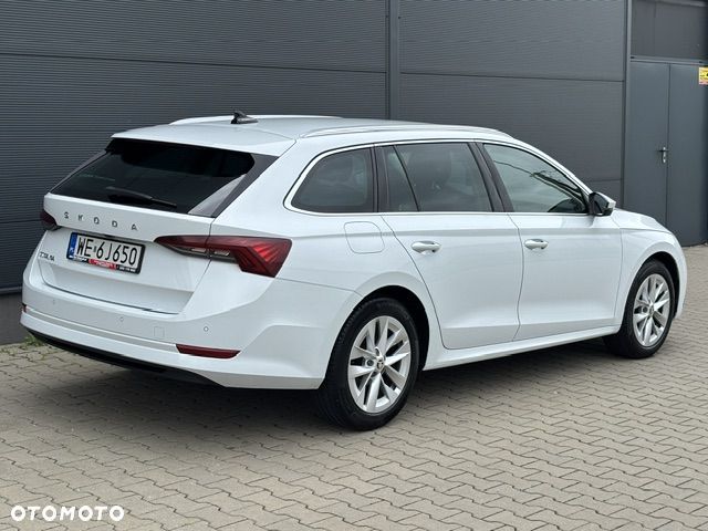 Skoda Octavia 2.0 TDI Style DSG - 7