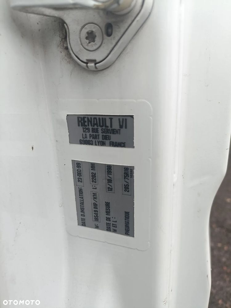 Renault Mascott 110.35 - 9