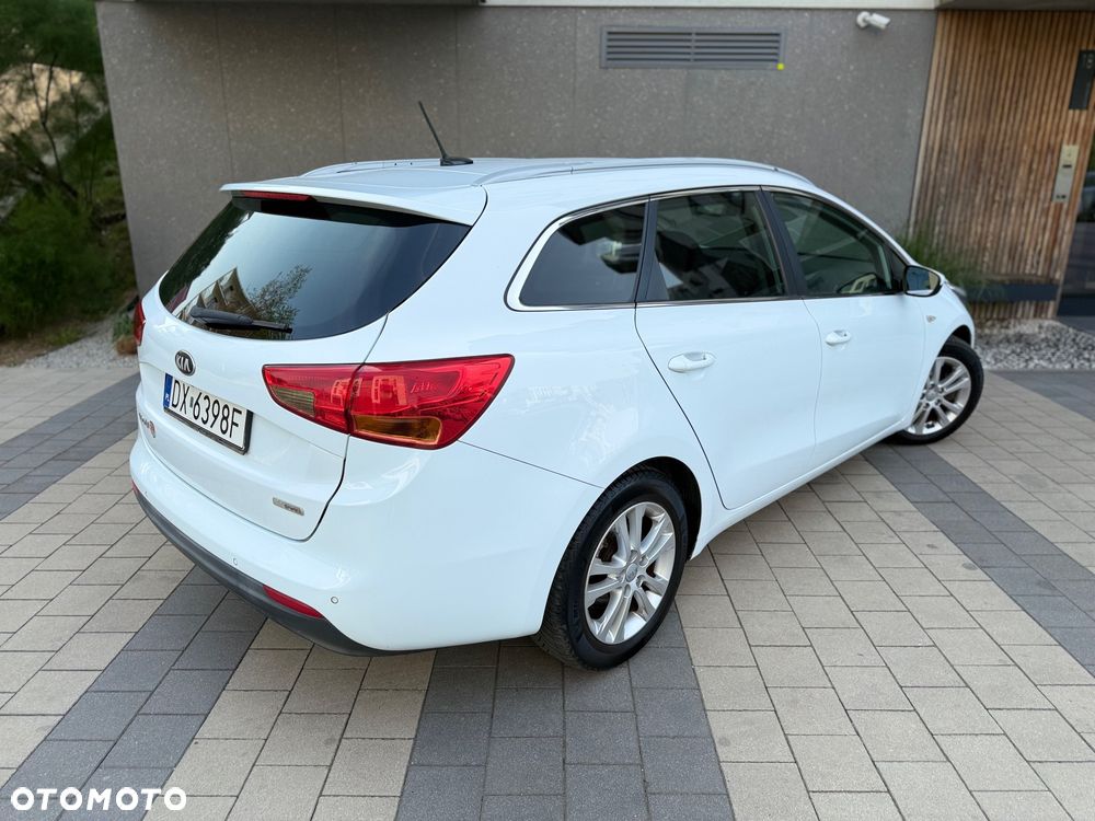 Kia Ceed - 19