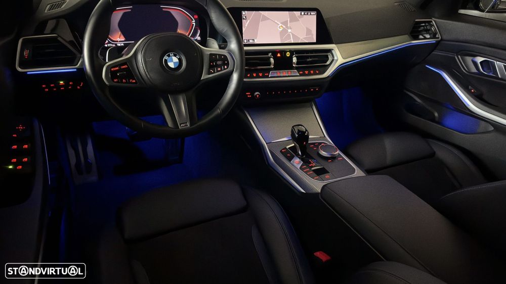 BMW 320 d Pack M Auto - 31