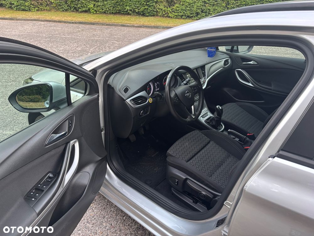 Opel Astra - 6