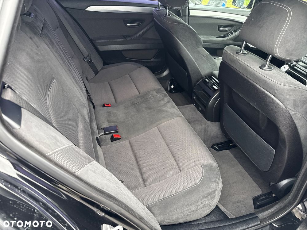 BMW Seria 5 - 25