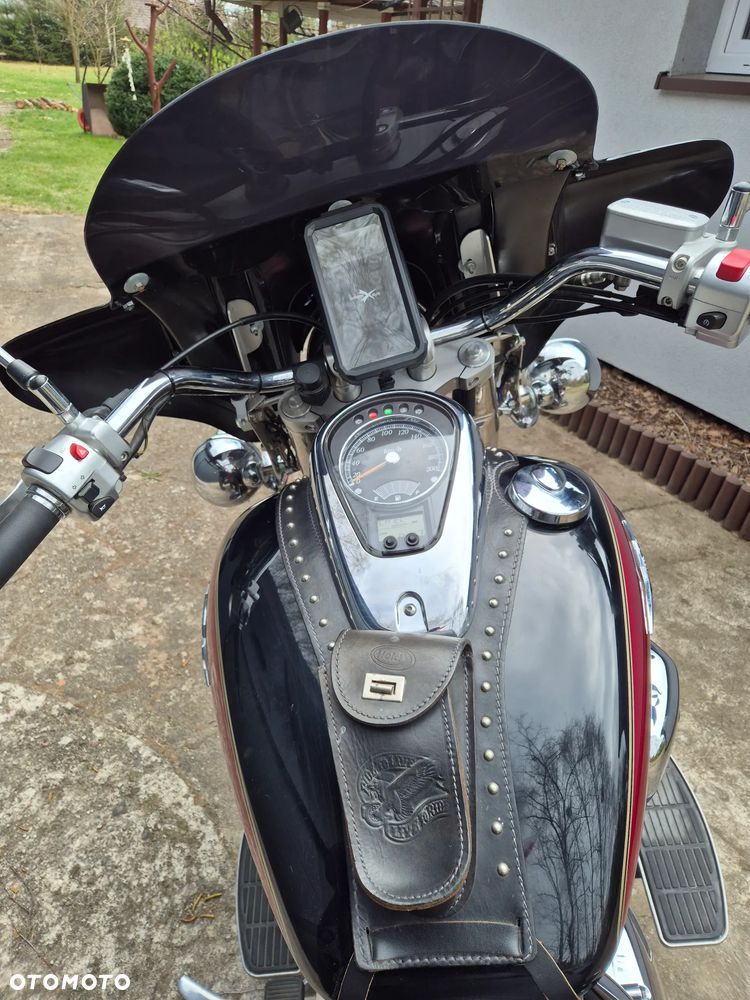 Suzuki VL 800 Volusia - 7