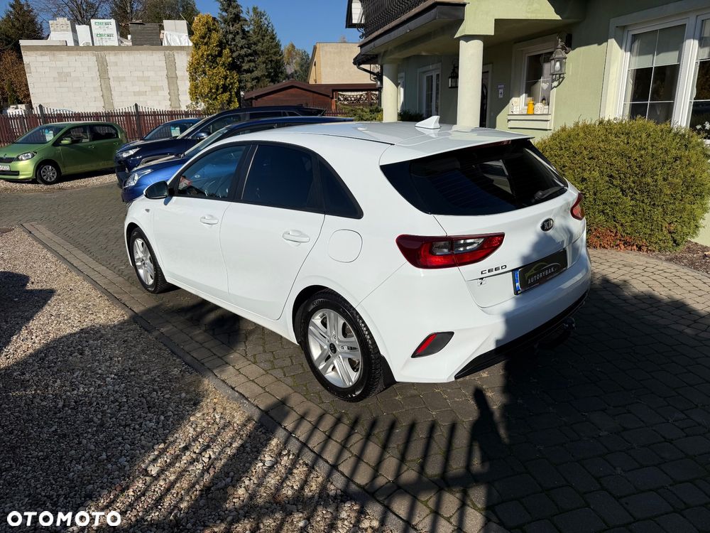 Kia Ceed 1.0 T-GDI L - 2