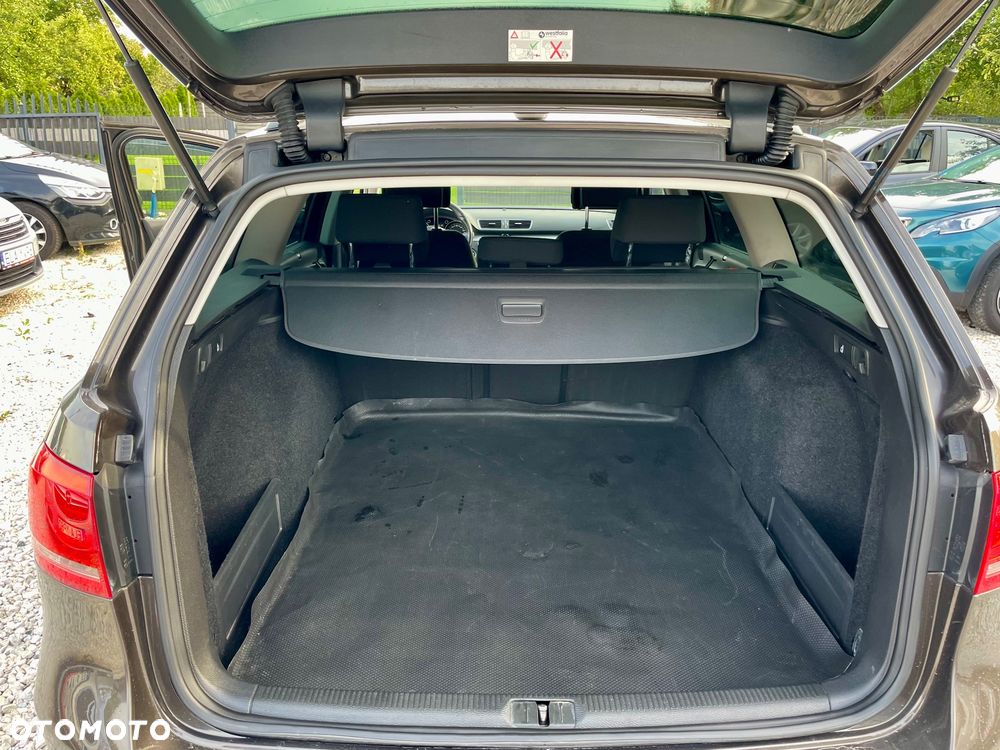 Volkswagen Passat Variant 2.0 Blue TDI DSG SCR Comfortline - 35