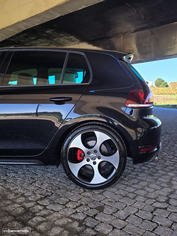 VW Golf 2.0 TSi GTI DSG - 14
