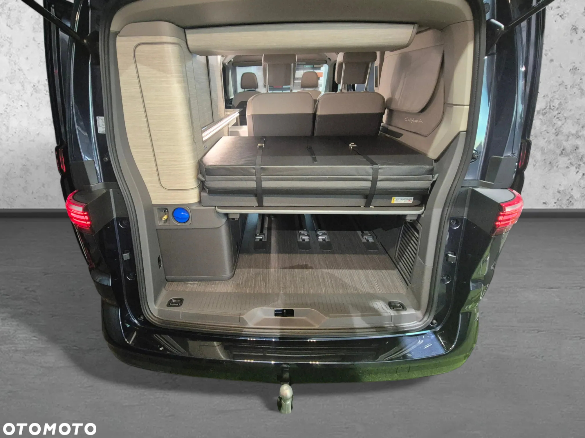 Volkswagen California - 13