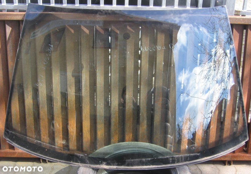 szyba czołowa PASSAT B5 VOLKSWAGEN - 1